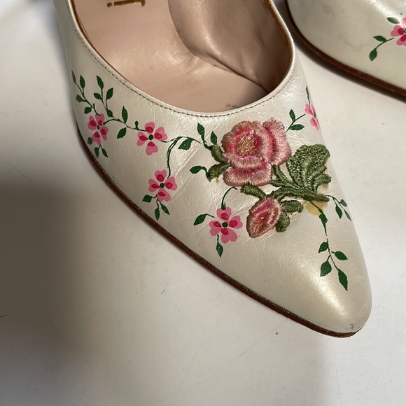 1960’s Vintage Heels - Picture 2 of 10